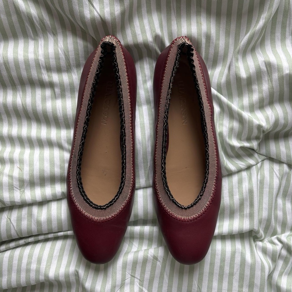 ULLA JOHNSON FLATS